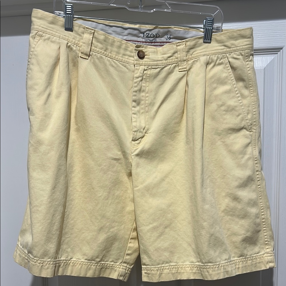 Izod Yellow Flat Front Shorts Casual Summer Essential